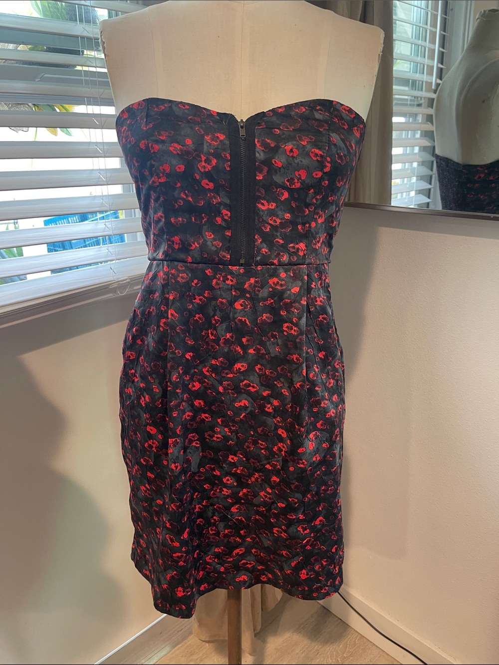 Silence the Noise Strapless Satin Black Dress with Red Floral Print